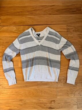 PAIGE Women’s Striped V-Neck Sweater in Gray & White